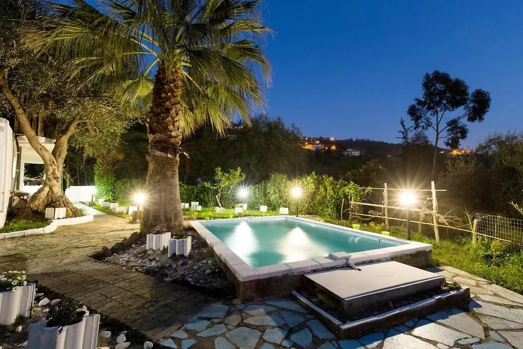 Holiday Home Lucifero Contura