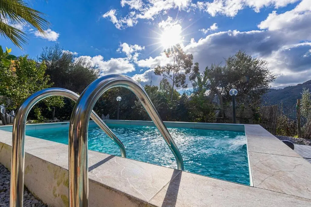 Holiday Home Lucifero Contura