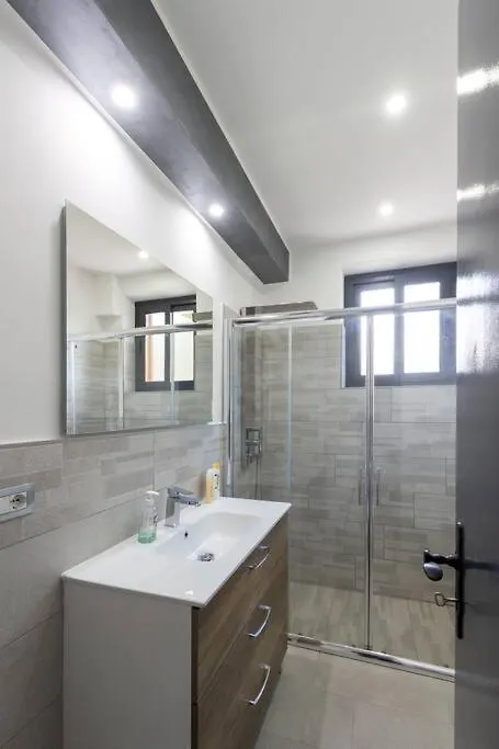 Holiday Home Lucifero Contura Italy