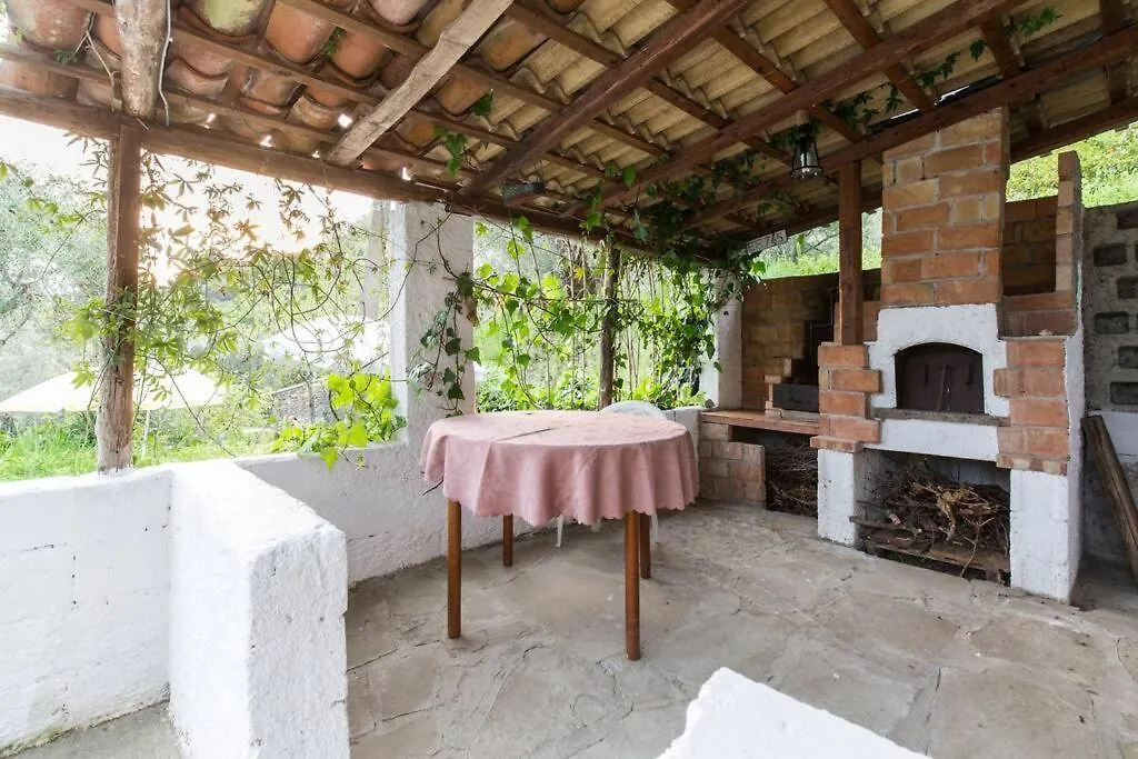 Holiday Home Lucifero Contura