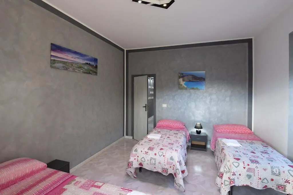 Holiday Home Lucifero Contura Italy
