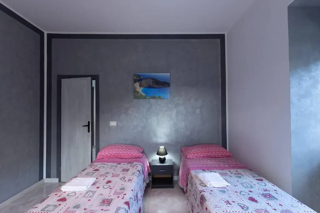 Holiday Home Lucifero Contura